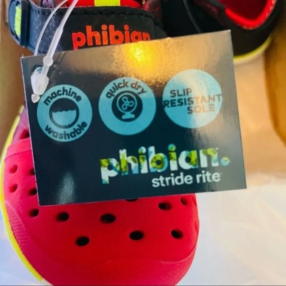 Stride Rite Made2Play Baby, Toddler and Little Boys Phibian Water Shoe Size 4